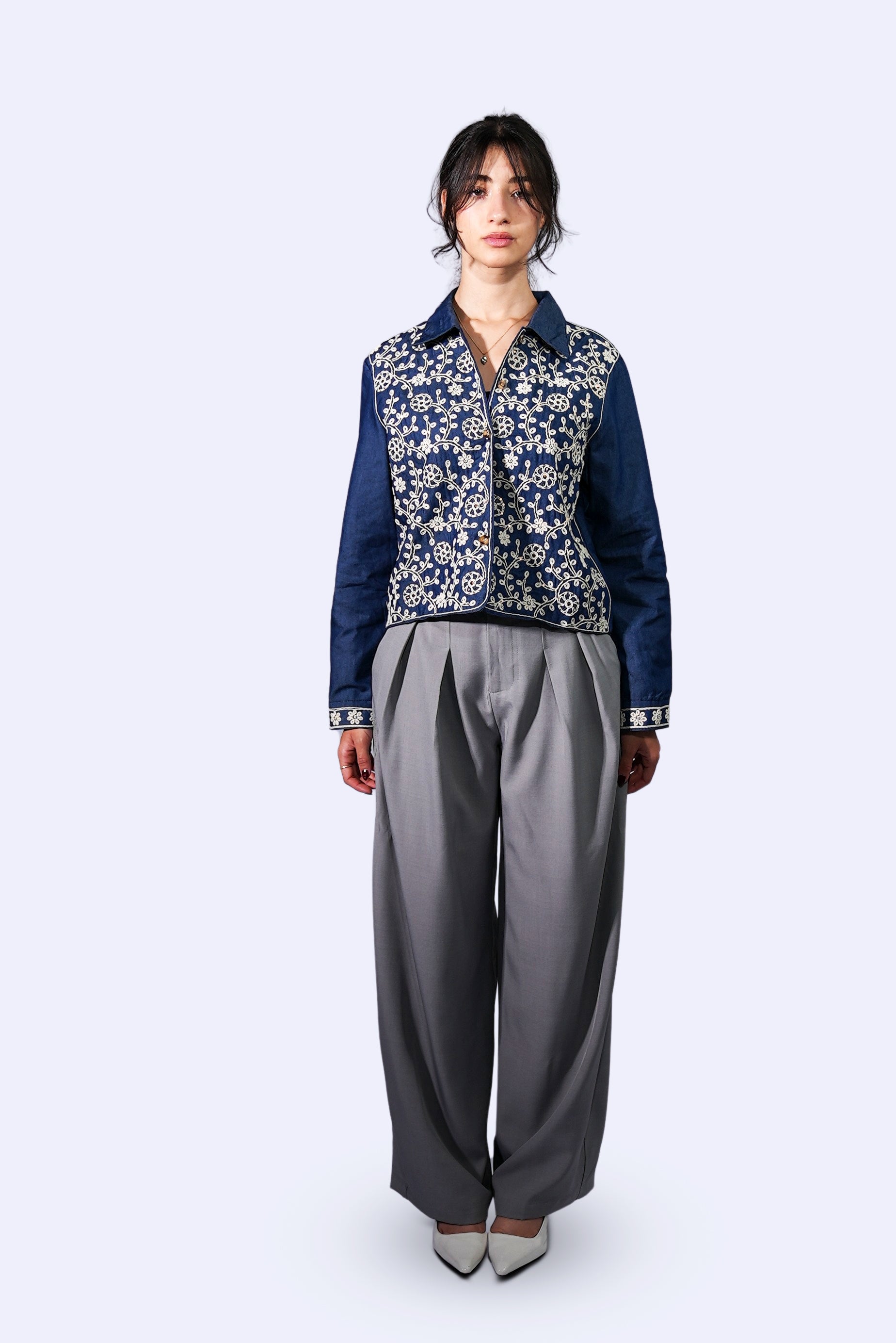 chemise brodée bleue