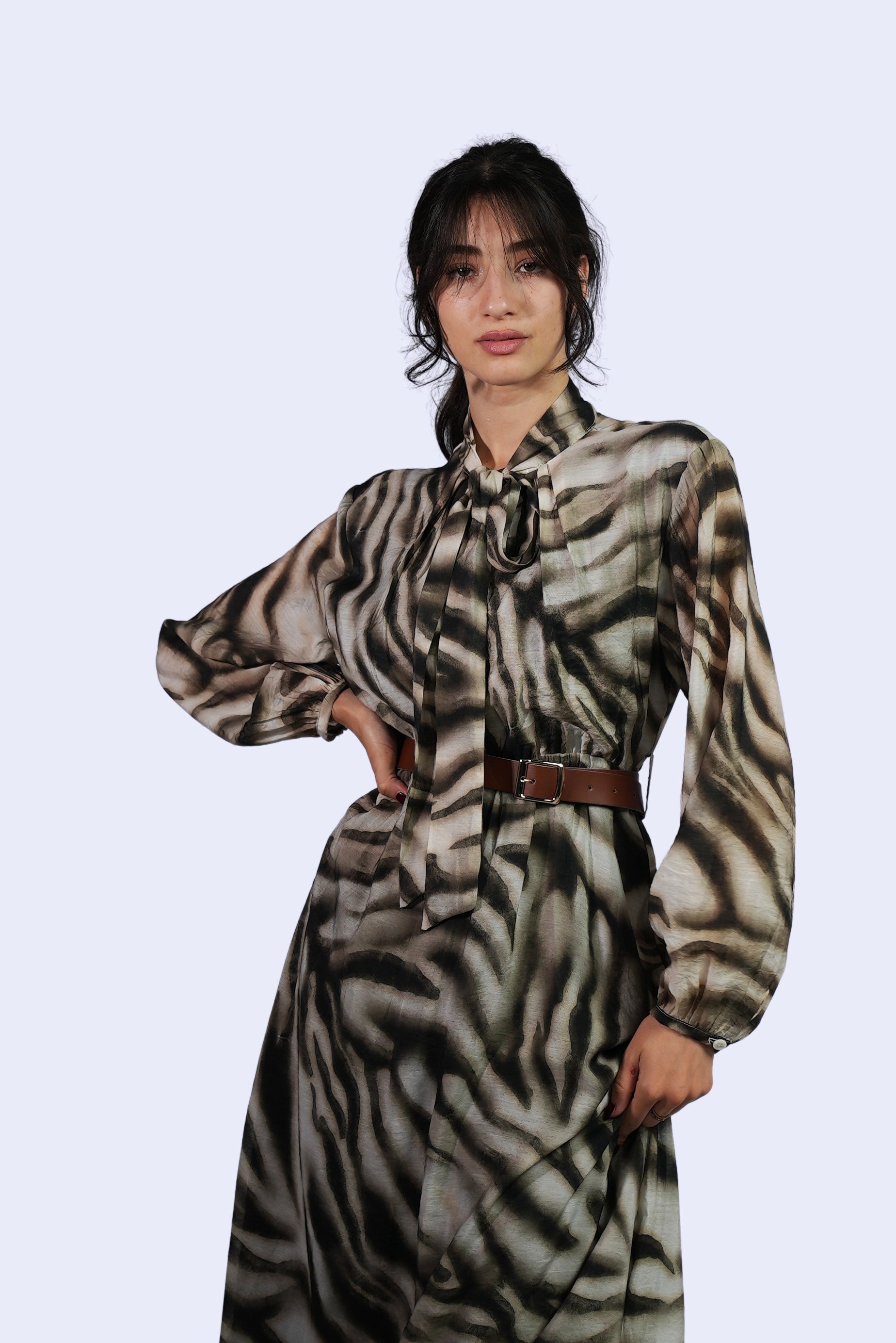 Robe beige imprimée à nœud