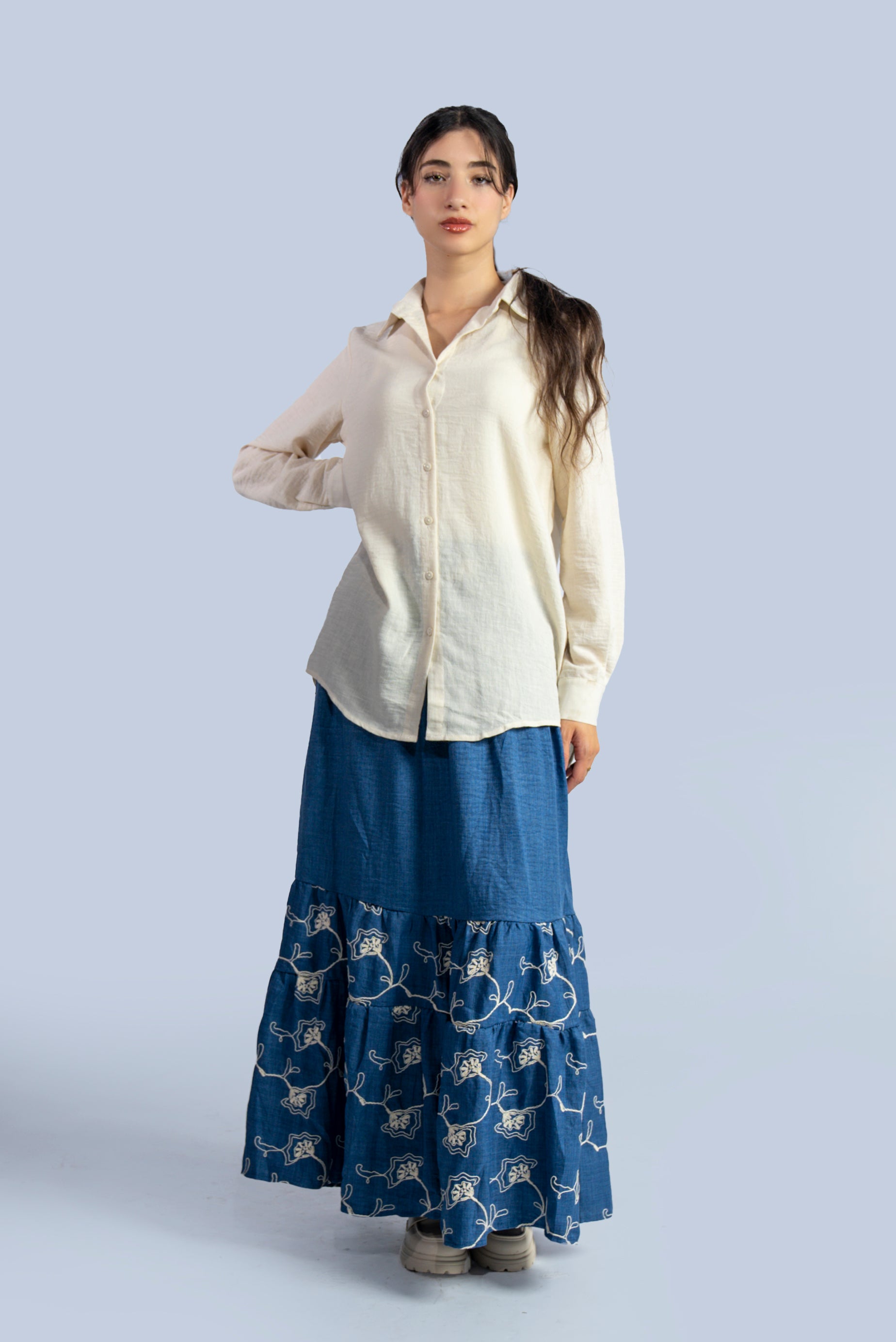 Chemise unie à manches longues
