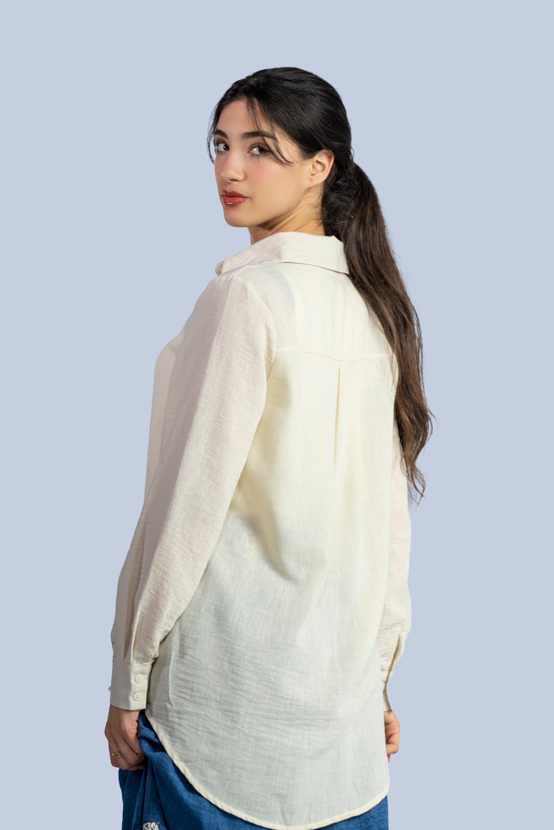 Chemise unie à manches longues