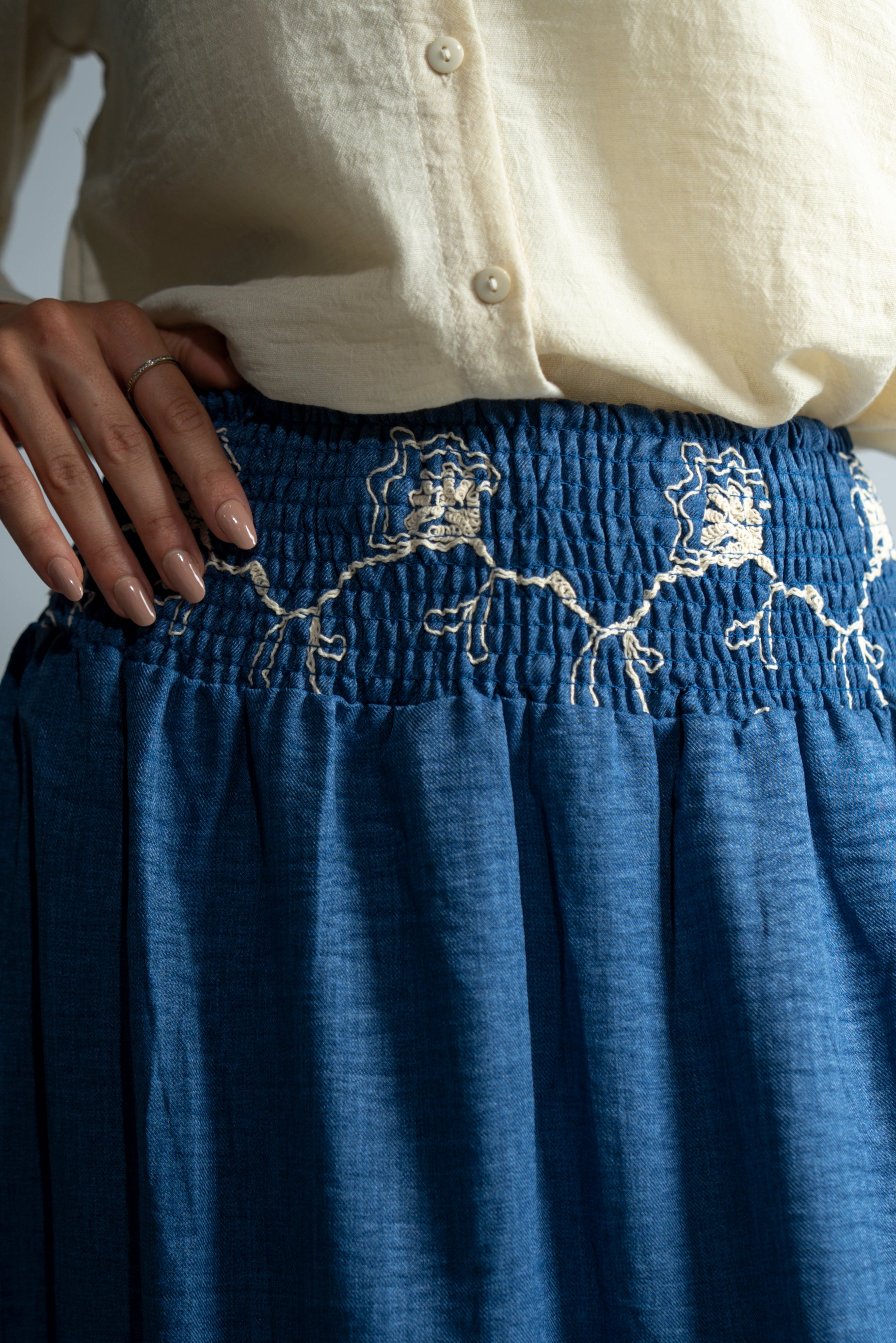 Jupe longue  à taille smockée