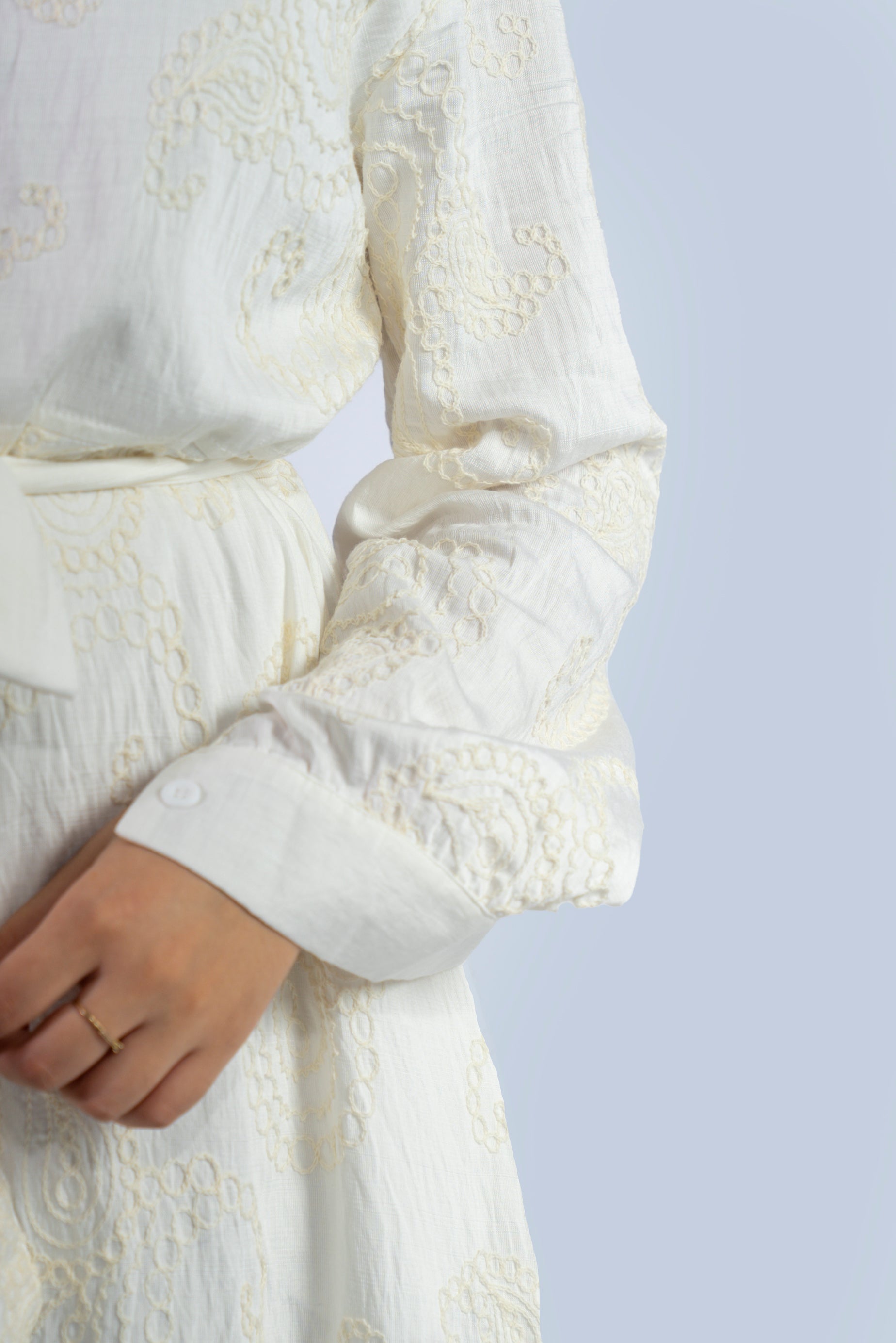 Robe longue avec broderie