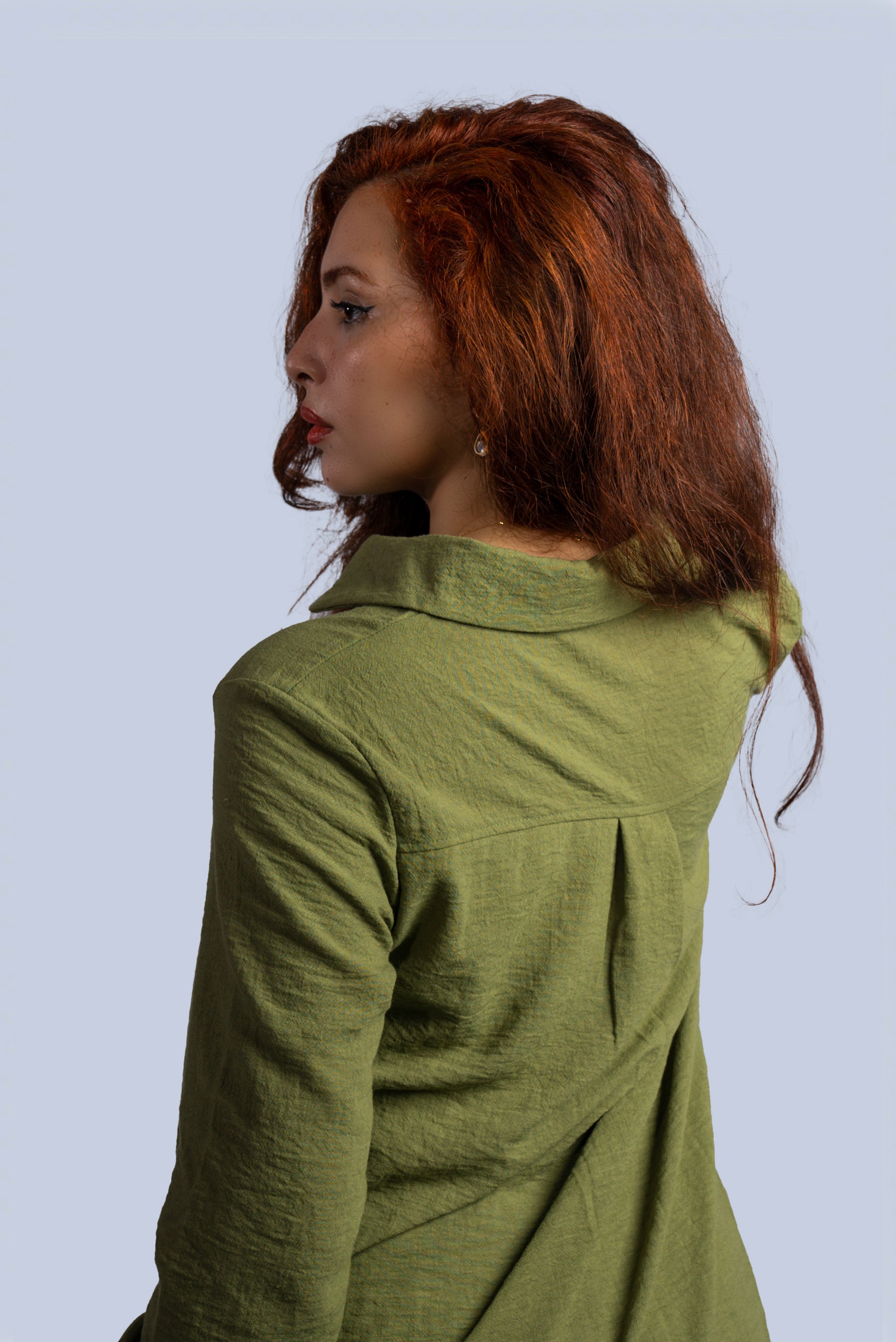 Chemise unie à manches longues