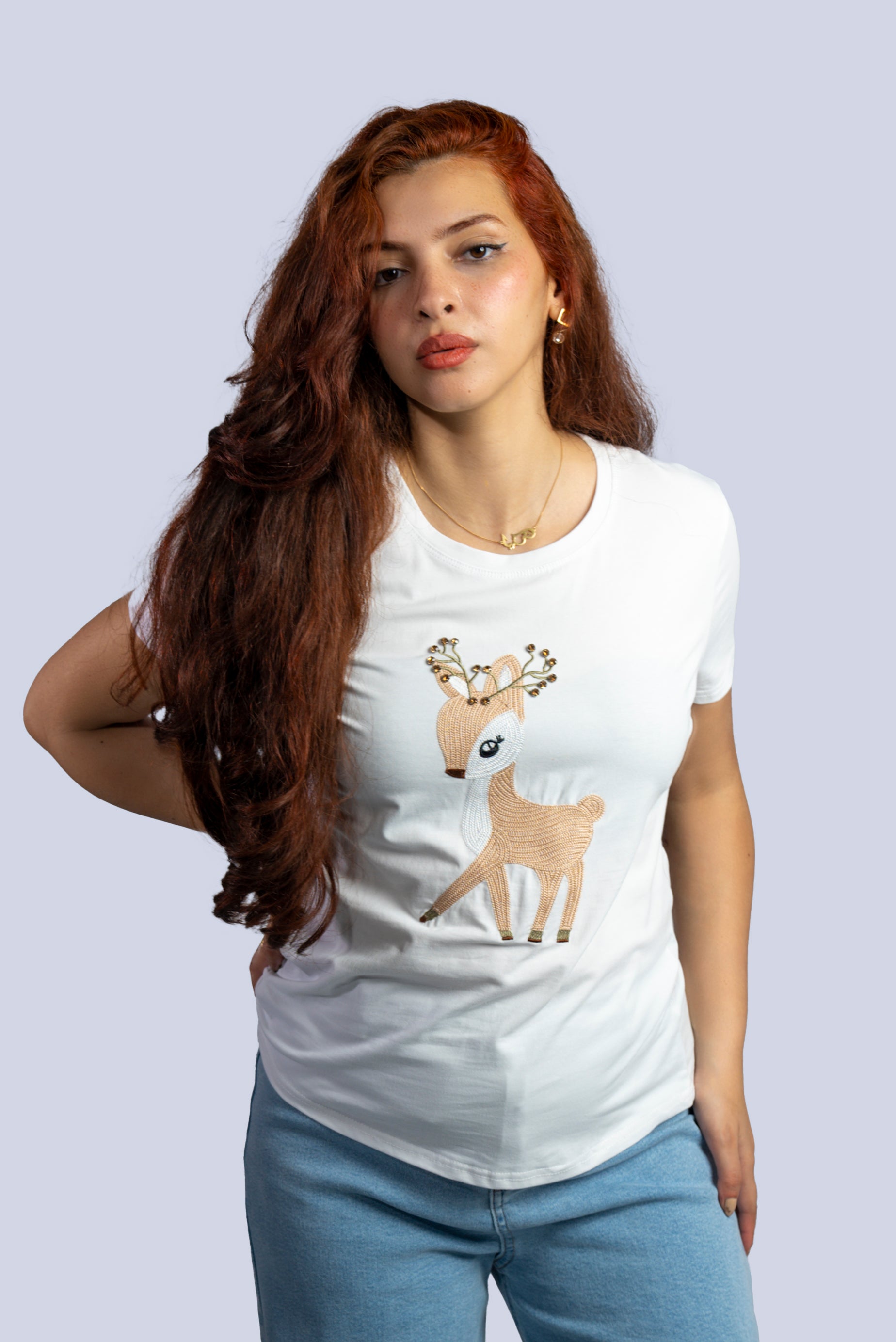 T-shirt avec faon brodé et perles