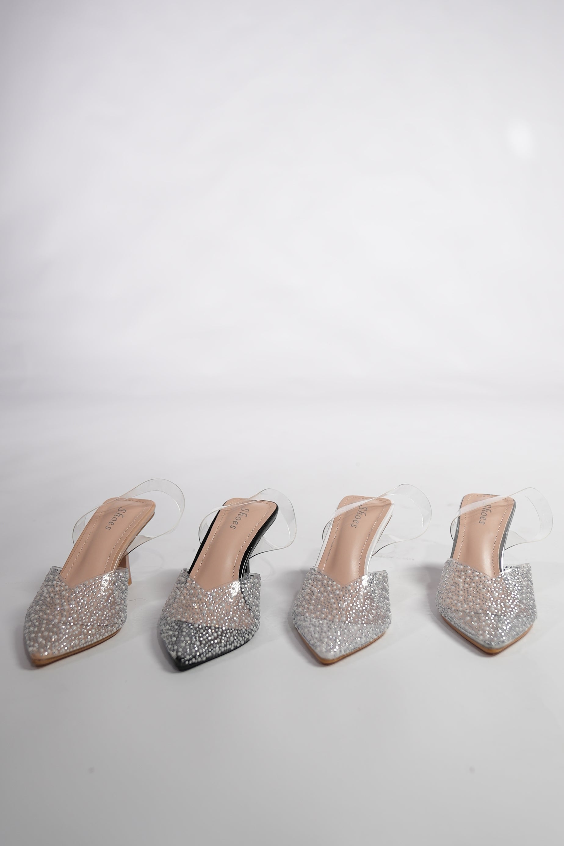 Escarpin transparent strass