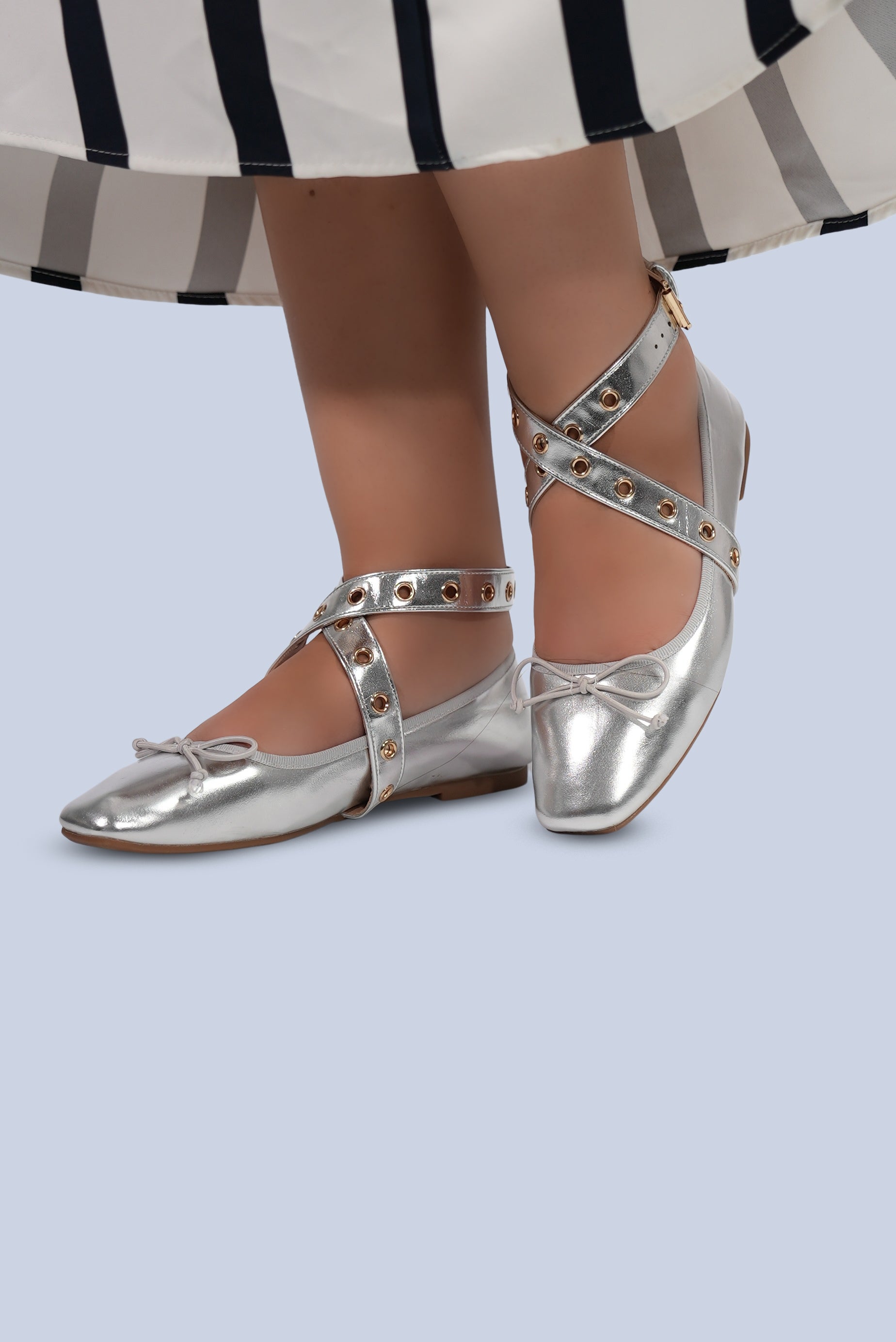 ballerine à bride cloutée