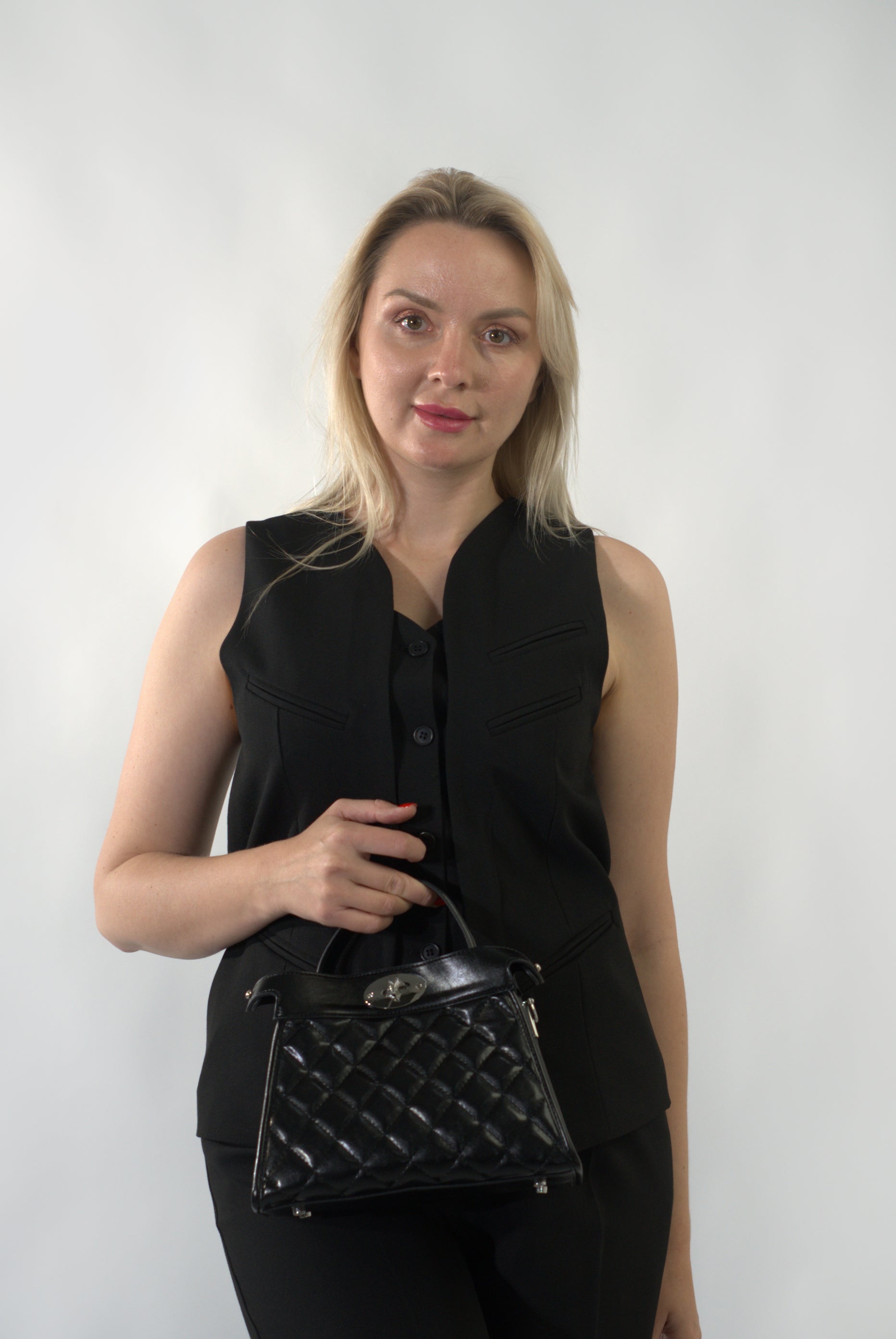 Sac à main élégant en cuir verni beige (RS SAC 1562)